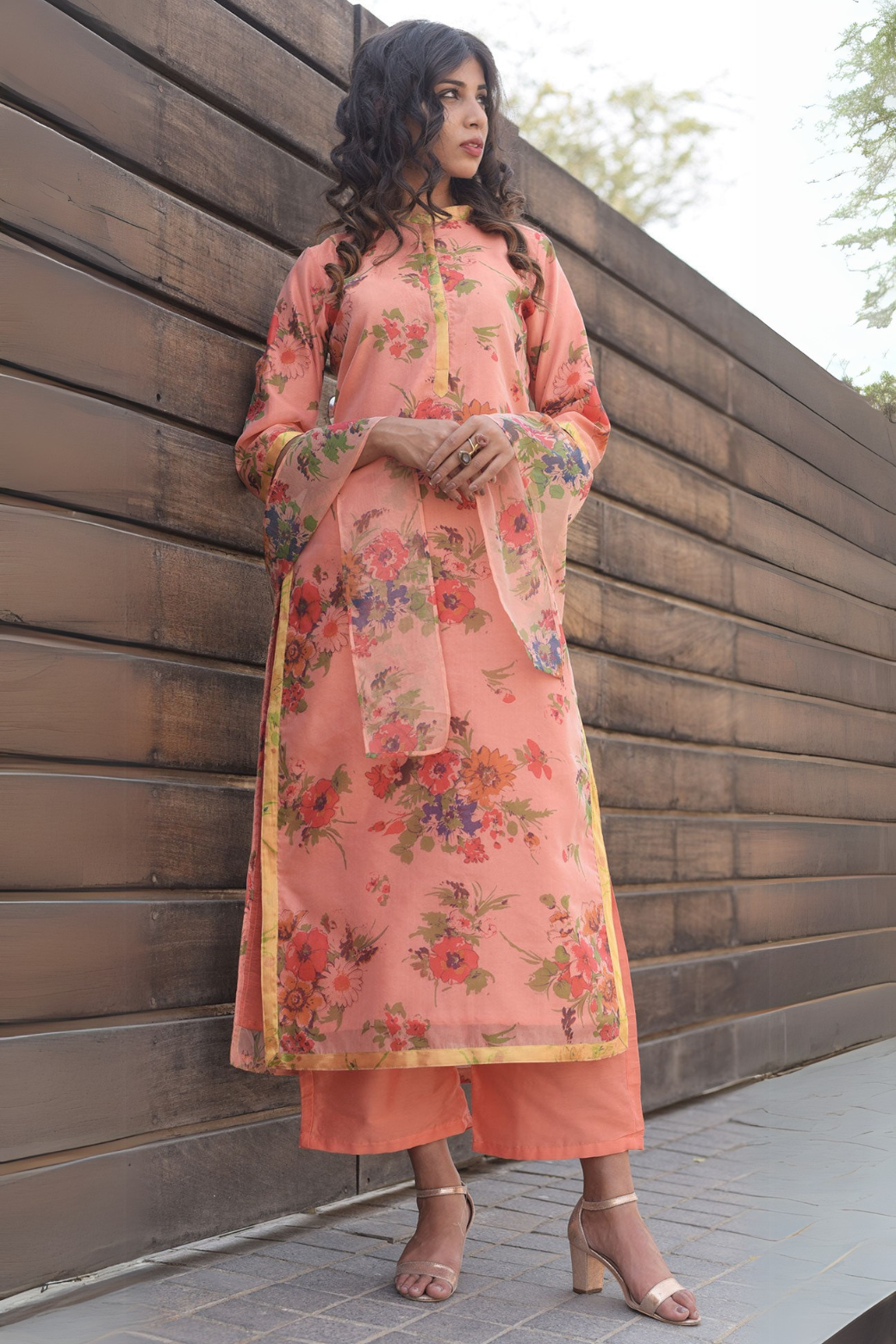 PEACH SUIT SET
