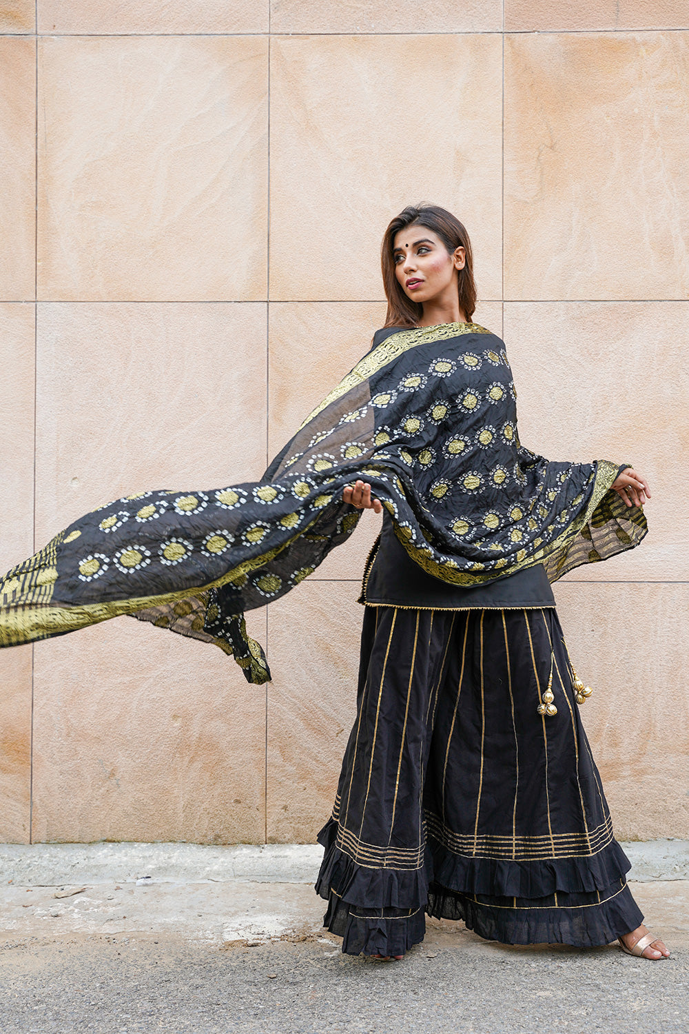 BLACK SHARARA SET