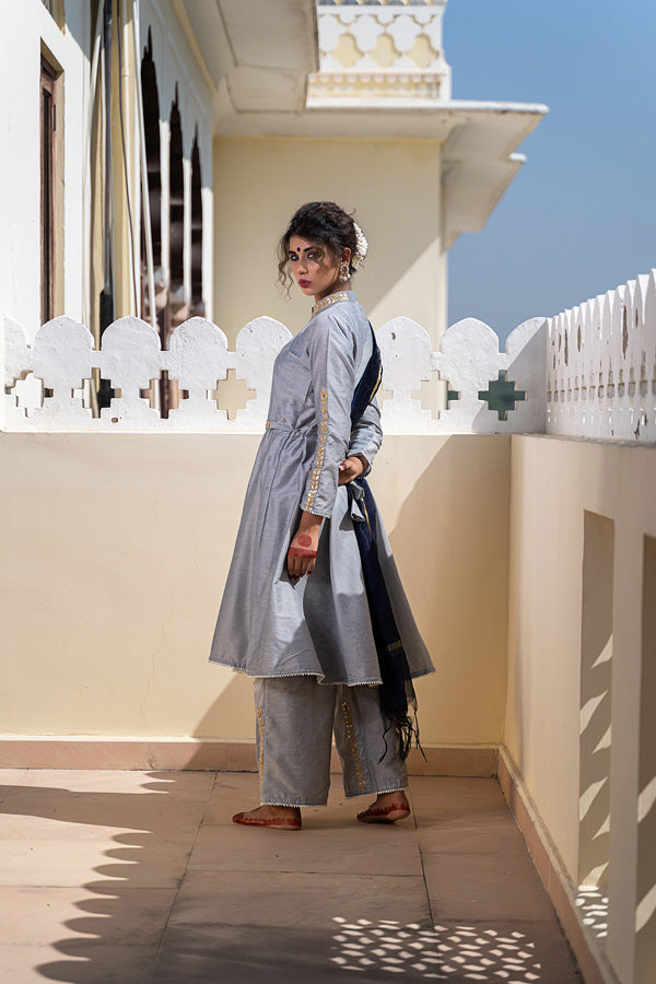 GREY GOTAPATTI SUIT