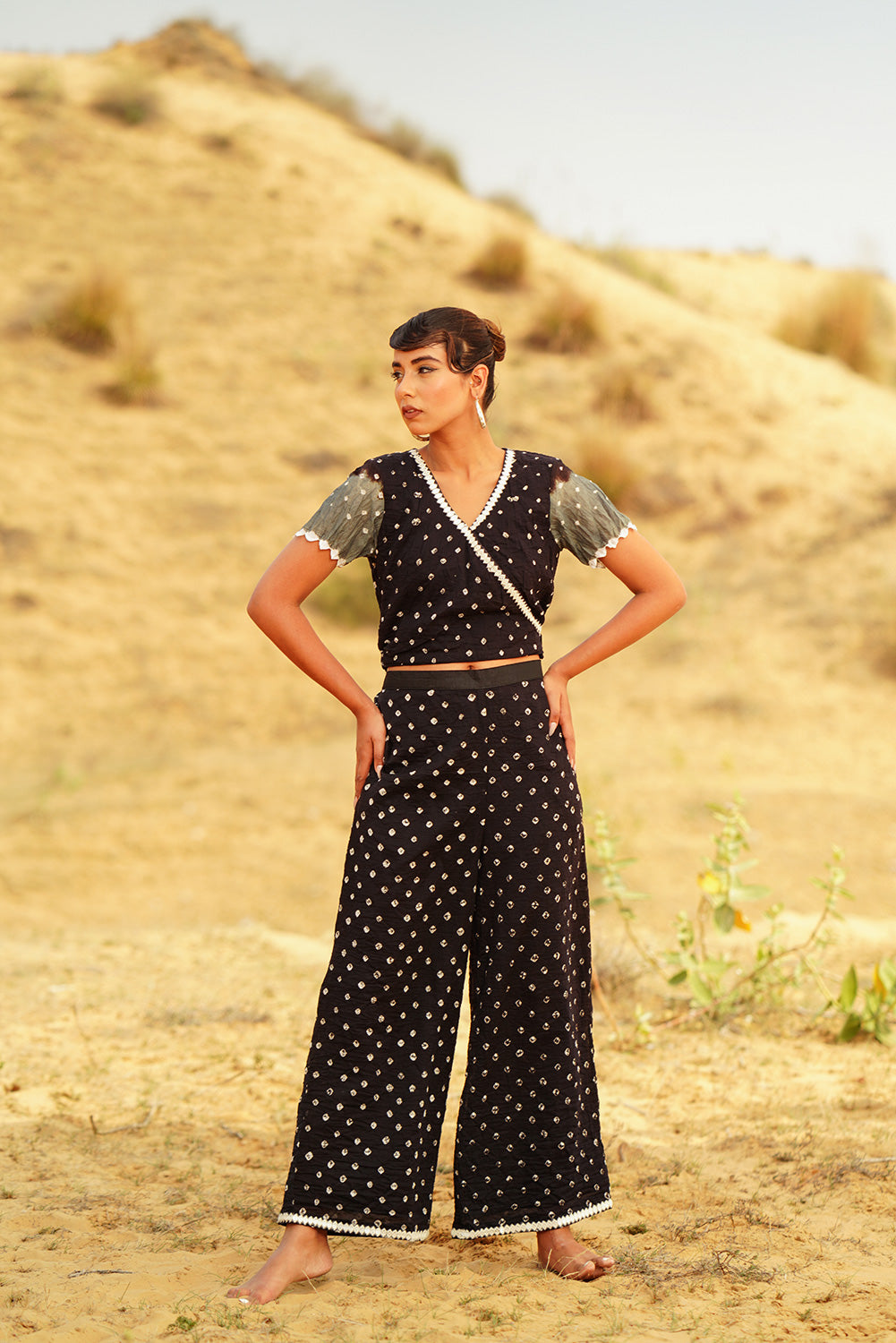 MONOCHROME WRAP SET