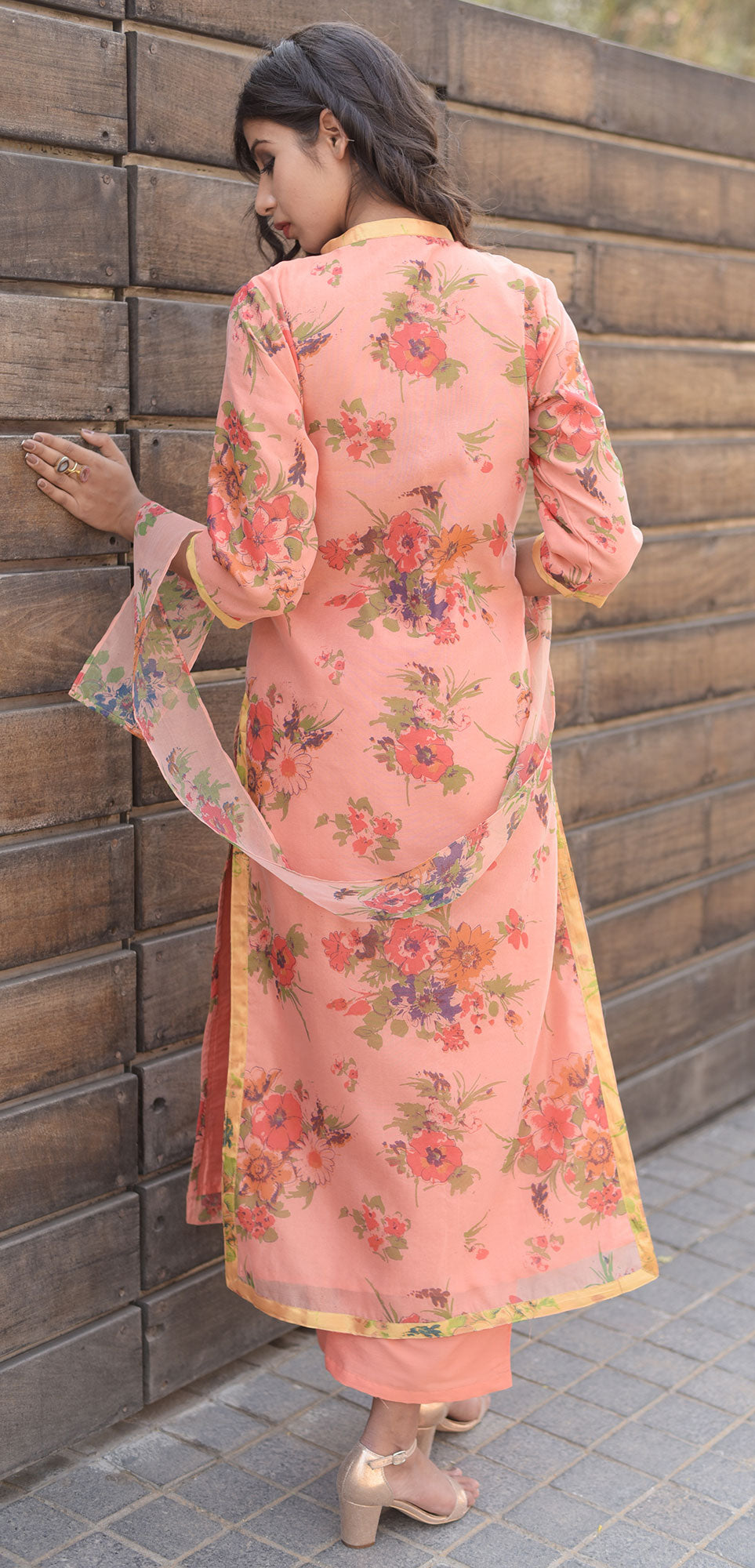 PEACH SUIT SET