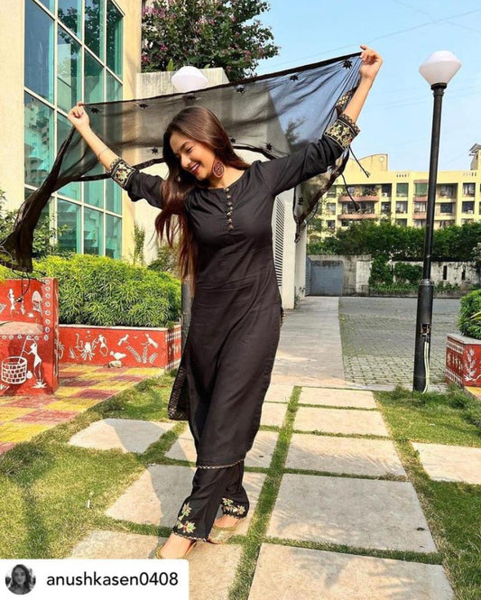 BLACK GOTAPATTI SET