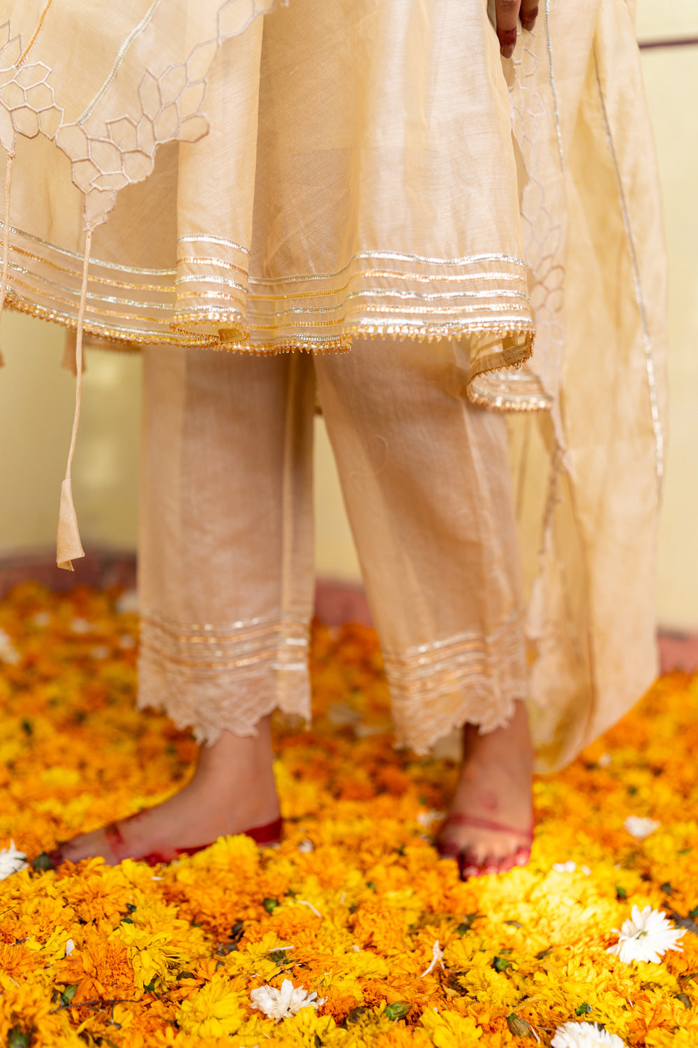 BEIGE CUTWORK SUIT