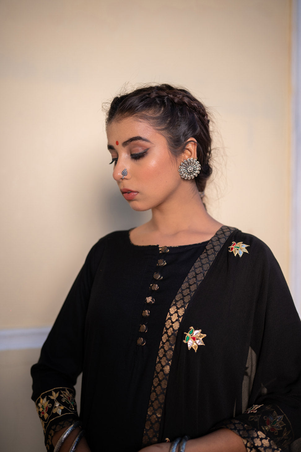 BLACK GOTAPATTI SET